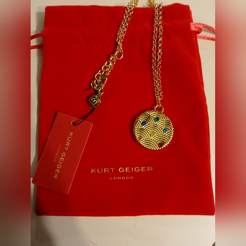 SOLD OUTurt Geiger NWT Gold Medallion Rainbowched Necklace With Colored Stones - Picture 2 of 4